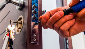 Entre los principales motivos para llamar a un cerrajero en Madrid: la apertura de puertas
