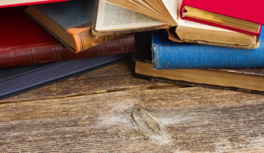 Rentokil Initial recuerda la importancia del control de plagas en bibliotecas y archivos para preservar el legado cultural