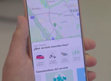 Clinery lanza la app que limpia los vehículos donde estén estacionados