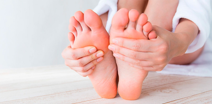 Cuidado diario de los pies: prevención, salud y calidad de vida Cuidado diario de los pies: prevención, salud y calidad de vida