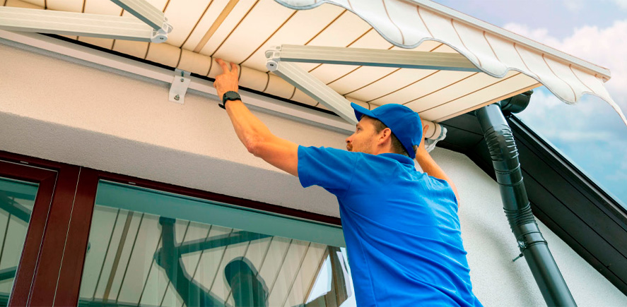 Mantenimiento de toldos: claves técnicas para alargar su vida útil y optimizar su funcionamiento